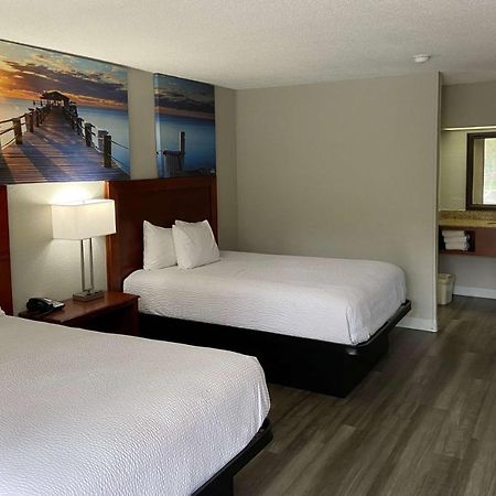 Days Inn By Wyndham Ozark Exterior photo