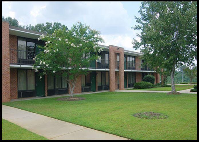Days Inn By Wyndham Ozark Exterior photo
